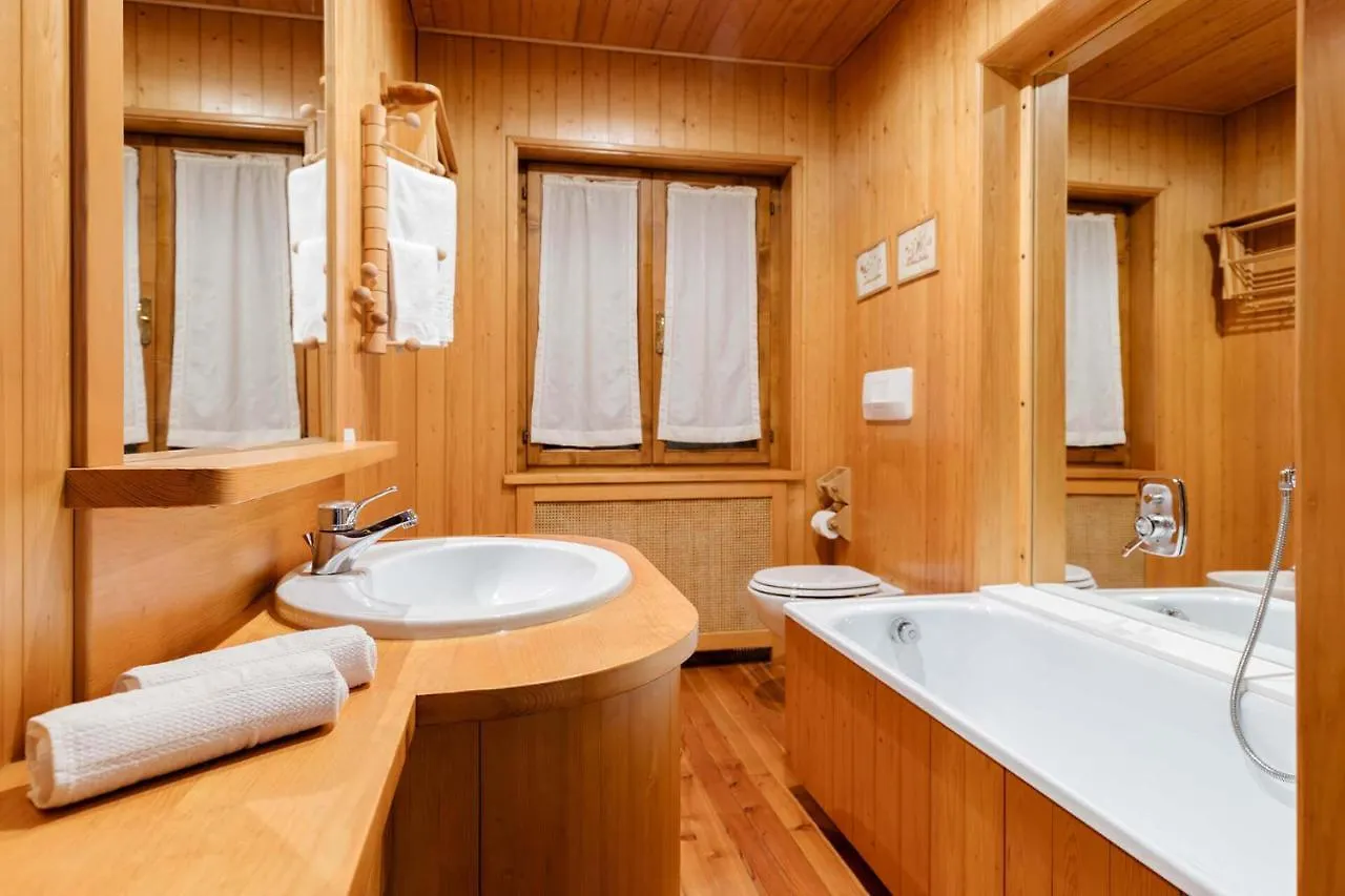 Fondazione Lucia De Conz Hostel San Gregorio nelle Alpi 0*,  Italy