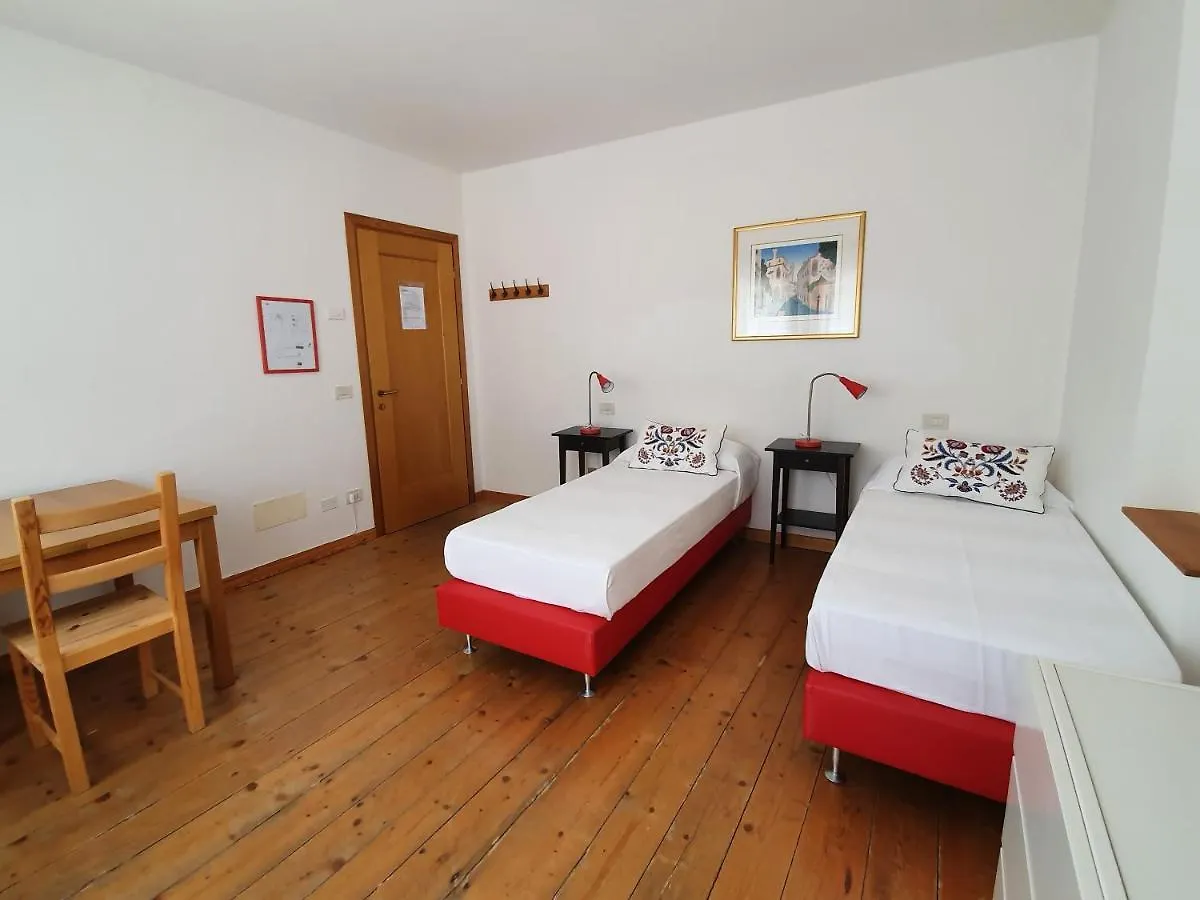 Fondazione Lucia De Conz Hostel San Gregorio nelle Alpi