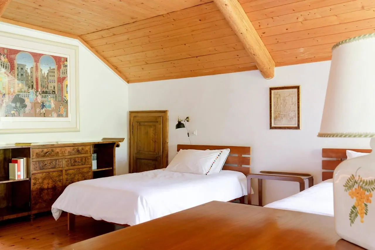 Fondazione Lucia De Conz Hostel San Gregorio nelle Alpi 0*,  Italy